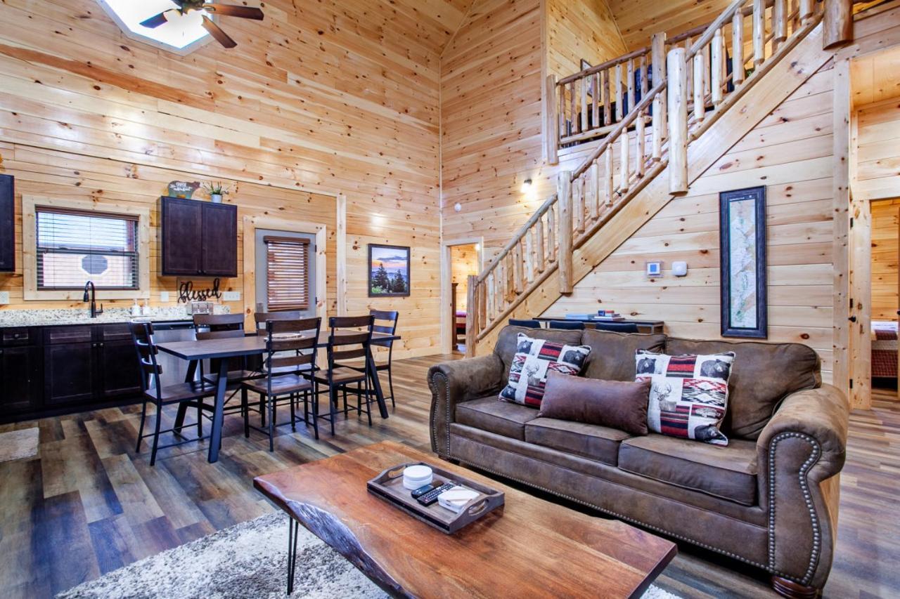 Swimming Bears Lodge 1 With Indoor Pool And Hot Tub Pigeon Forge Zewnętrze zdjęcie