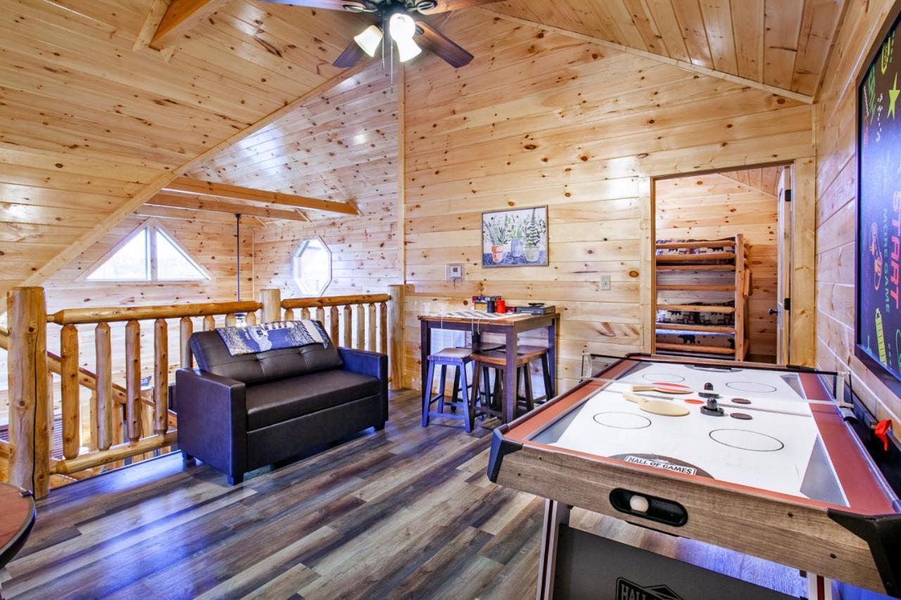 Swimming Bears Lodge 1 With Indoor Pool And Hot Tub Pigeon Forge Zewnętrze zdjęcie